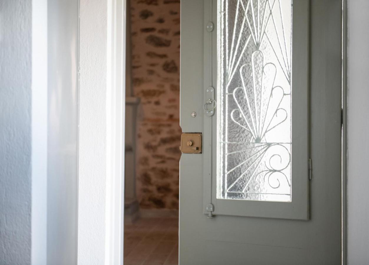 Agrikia Tis Vasilikis Apartment Ormilia Exterior photo